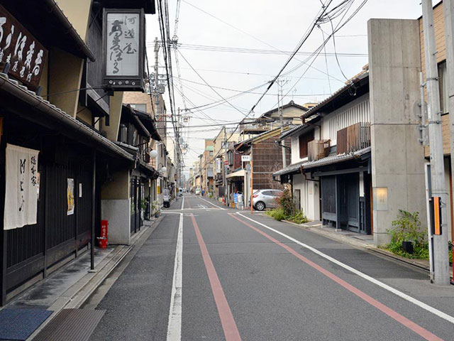姉小路通